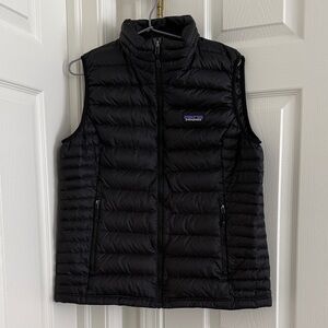 Women's Patagonia Black Puffer Down Vest